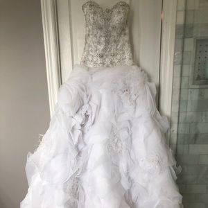 Allure bridal wedding dress